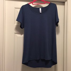 LulaRoe medium Classic T